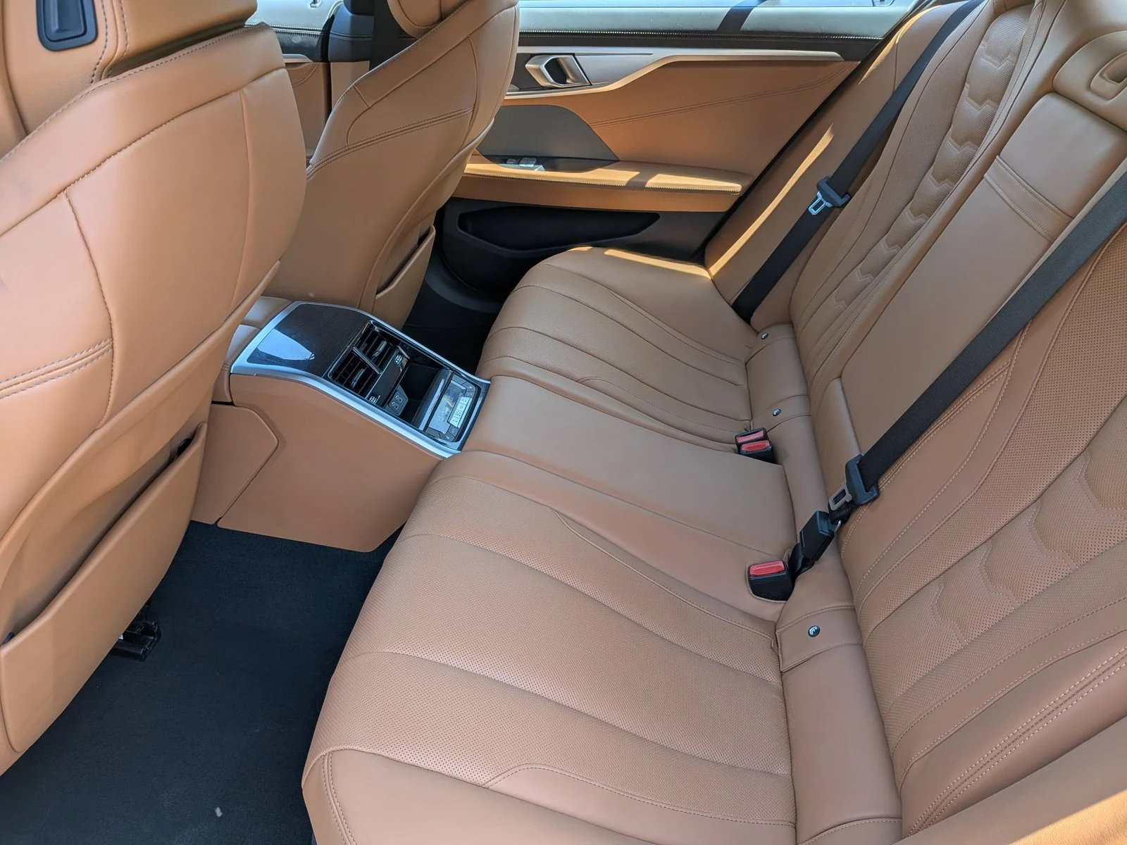 Used 2025 San Remo Green Metallic BMW 840i image 20