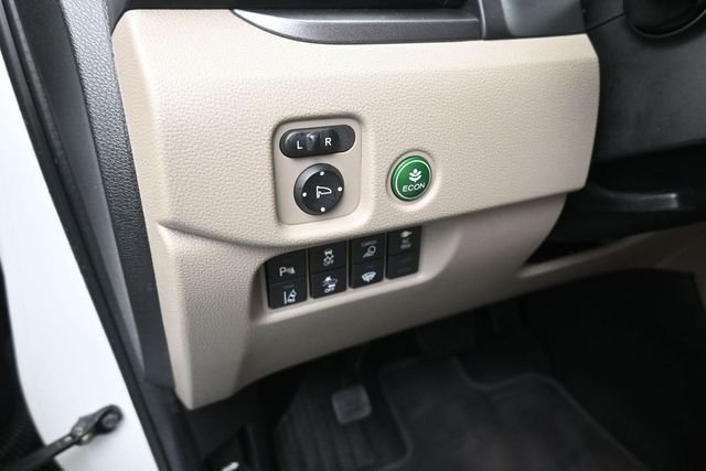 Used 2022 White Honda RTL-E image 13