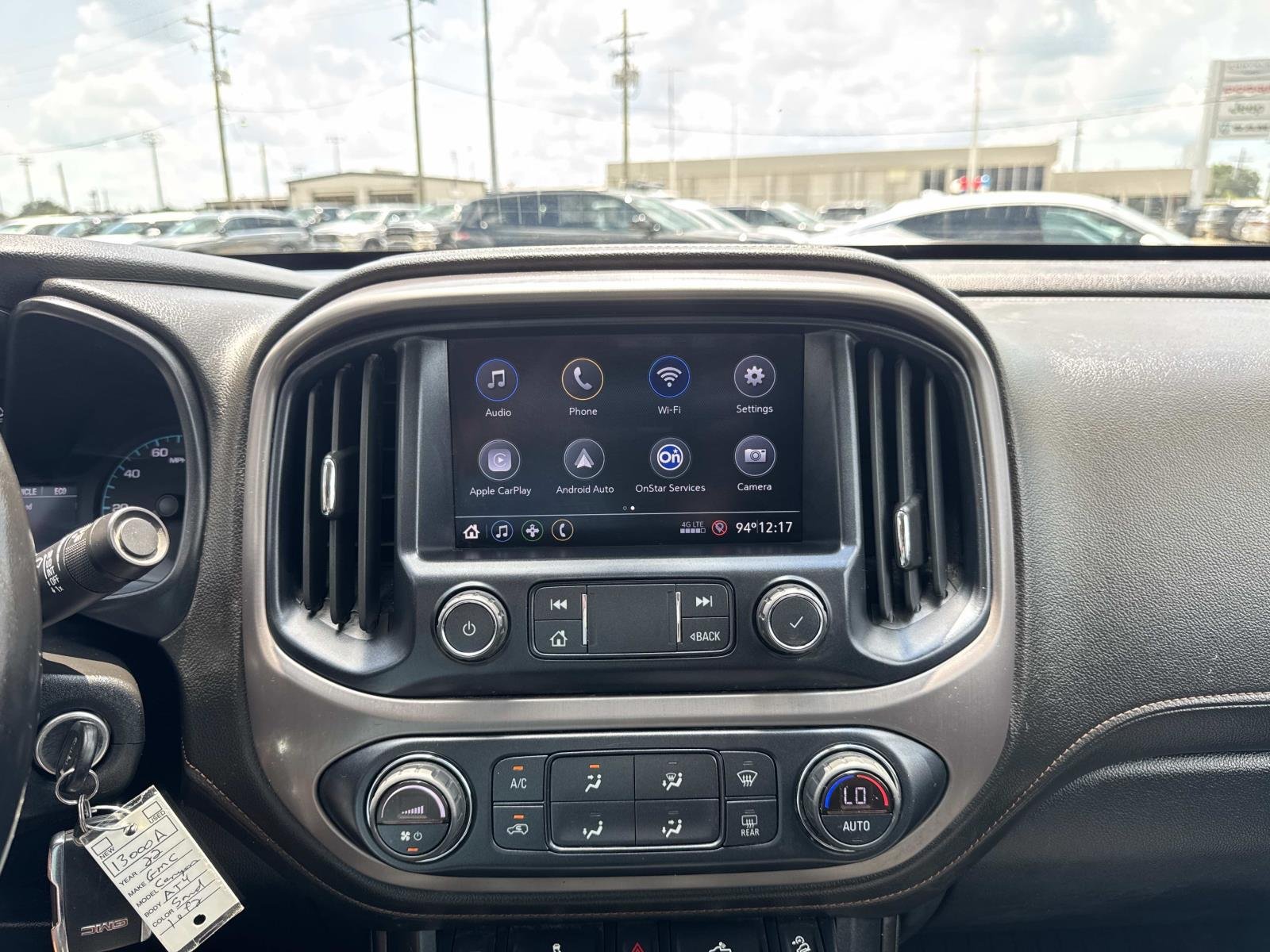 Used 2022 Desert Sand Metallic GMC 4WD AT4 w/Cloth image 24