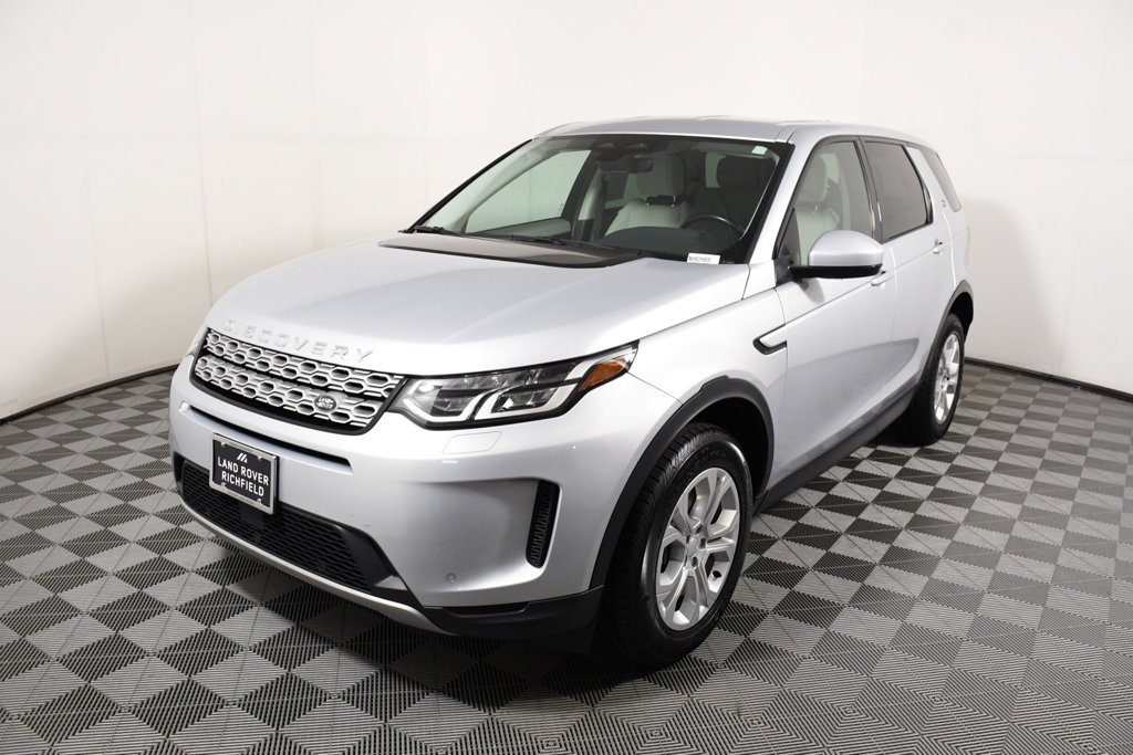 Used 2022 Hakuba Silver Metallic Land Rover S image 1
