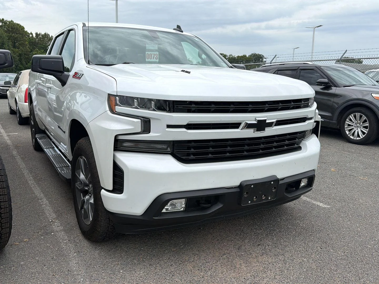 Used 2021 IRIDESCENT PEARL TRICOAT Chevrolet RST image 8