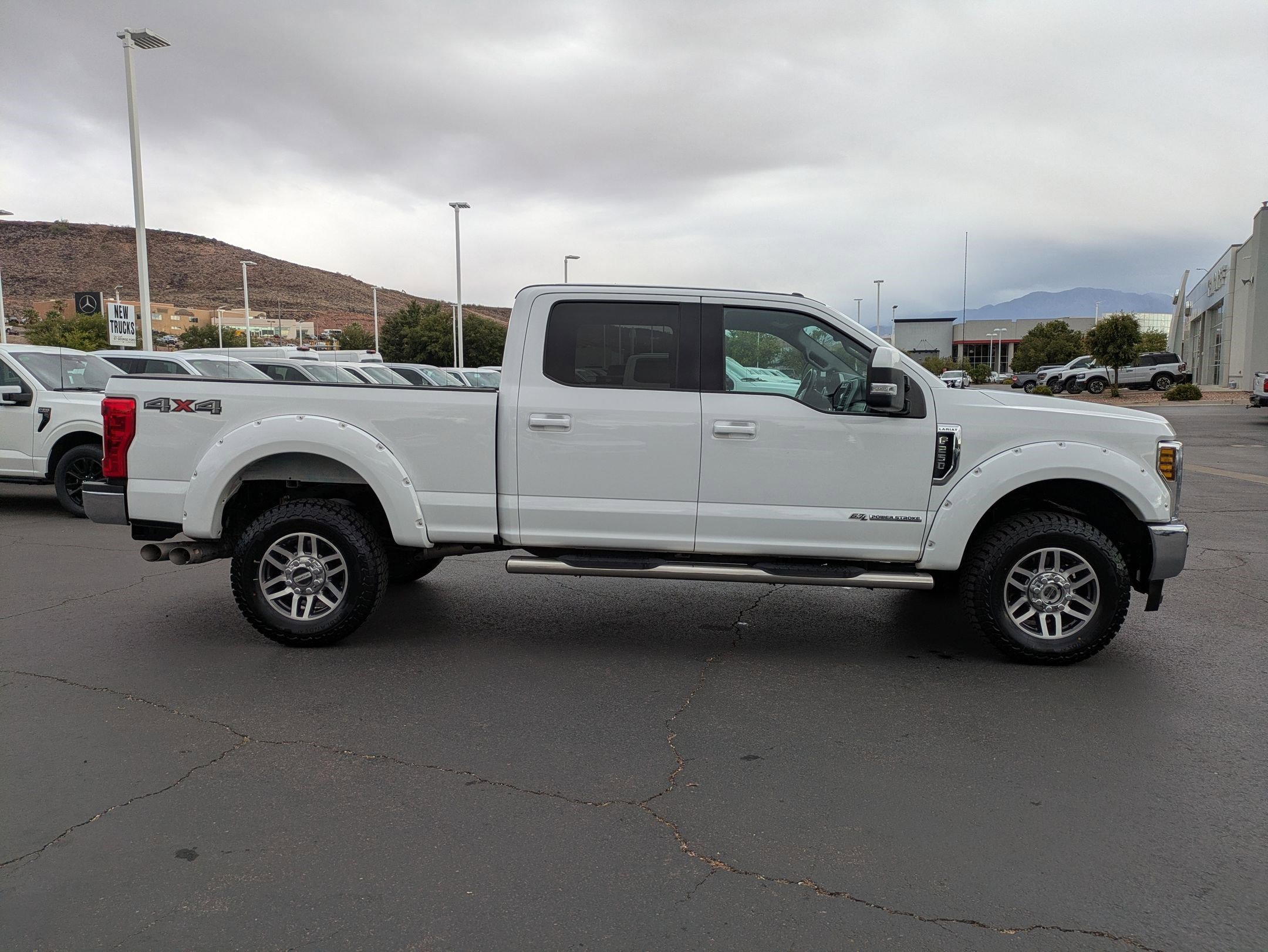 Used 2018 Oxford White Ford LARIAT image 2