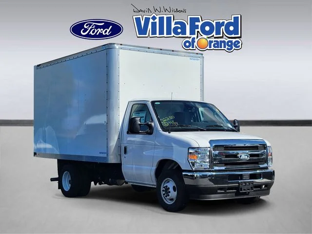 2026 Ford E-Series DRW E-350 Super Duty 138 in WB's photo