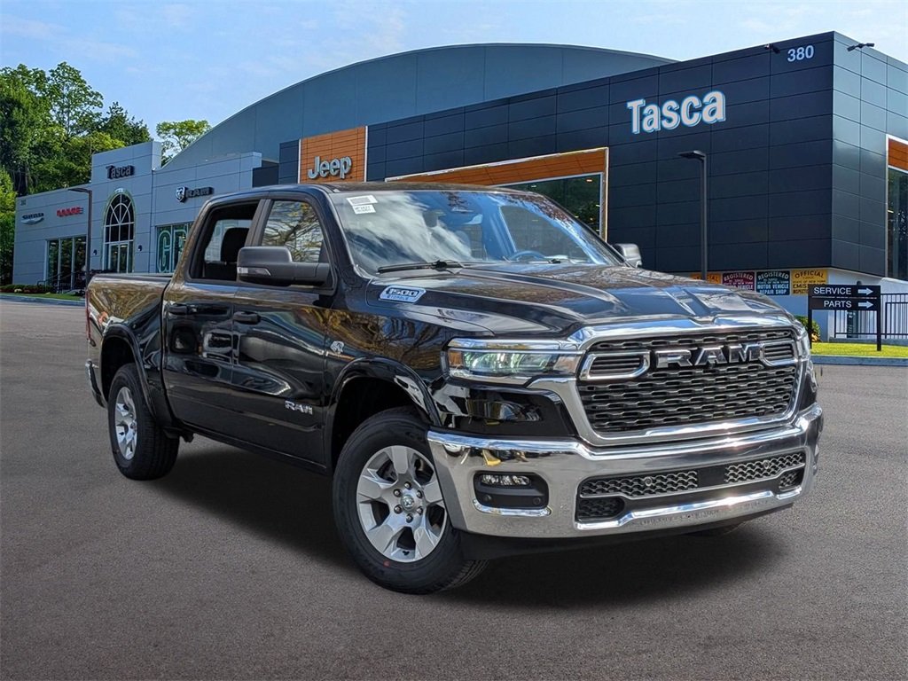 2026 RAM 1500 Big Horn Crew Cab 4WD