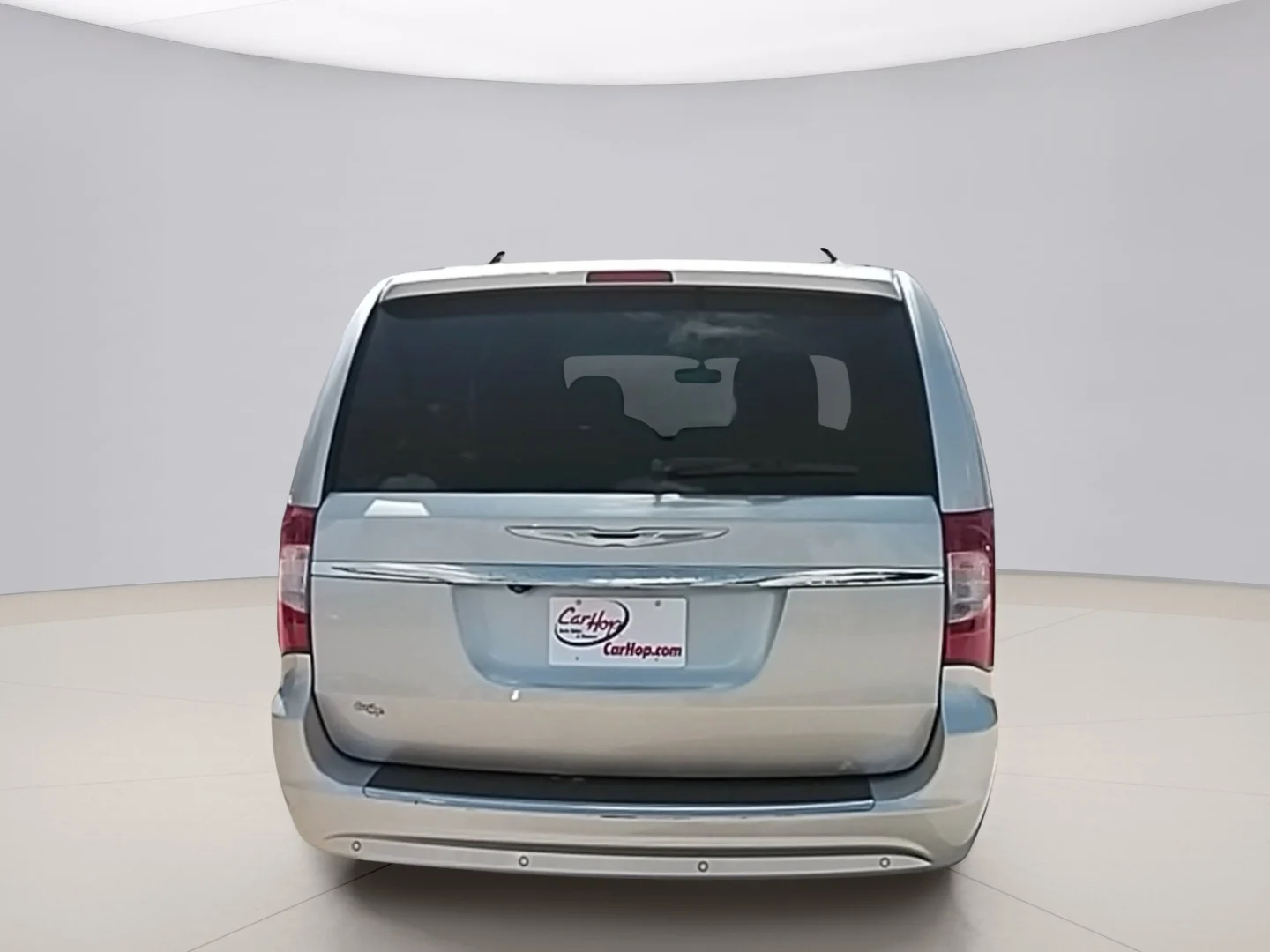 Used 2012 Silver Chrysler TOURING-L image 4