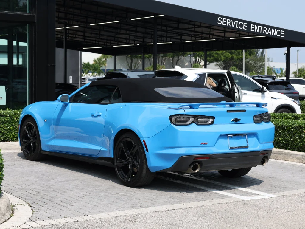 Used 2023 Blue Chevrolet 2LT image 6