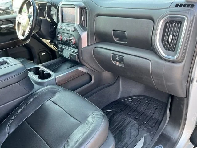 Used 2019 QUICKSILVER METALLIC GMC SLT image 28