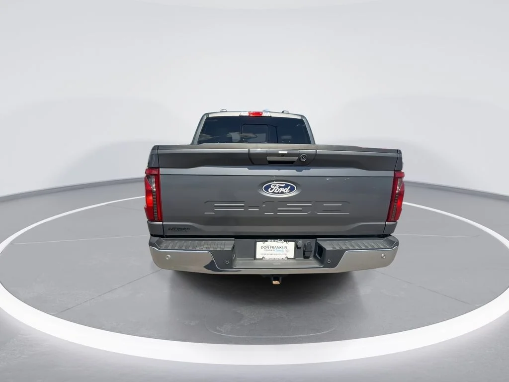 Used 2024 Gray Ford XLT image 7
