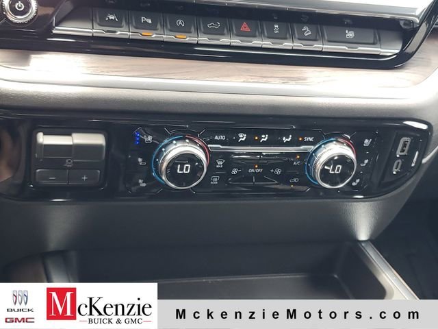 2026 GMC Sierra 1500 SLT - Photo 18