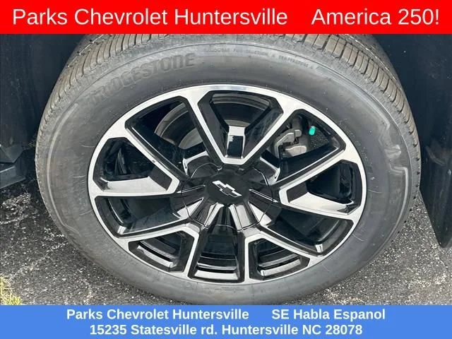 Used 2023 Summit White Chevrolet RST image 38