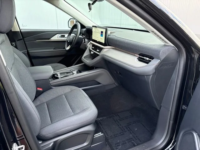 New 2026 Agate Black Metallic Ford Active image 16