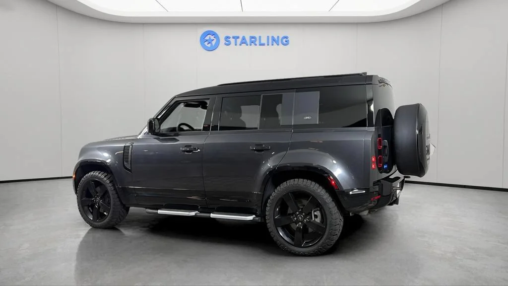 Used 2023 Gray Land Rover 110 X-Dynamic SE image 4