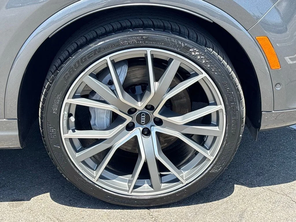 Used 2019 Samurai Gray Metallic Audi quattro Prestige 55 TFSI image 32