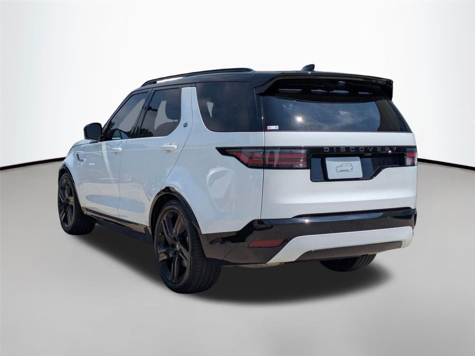 Used 2026 Fuji White Land Rover Dynamic SE image 7
