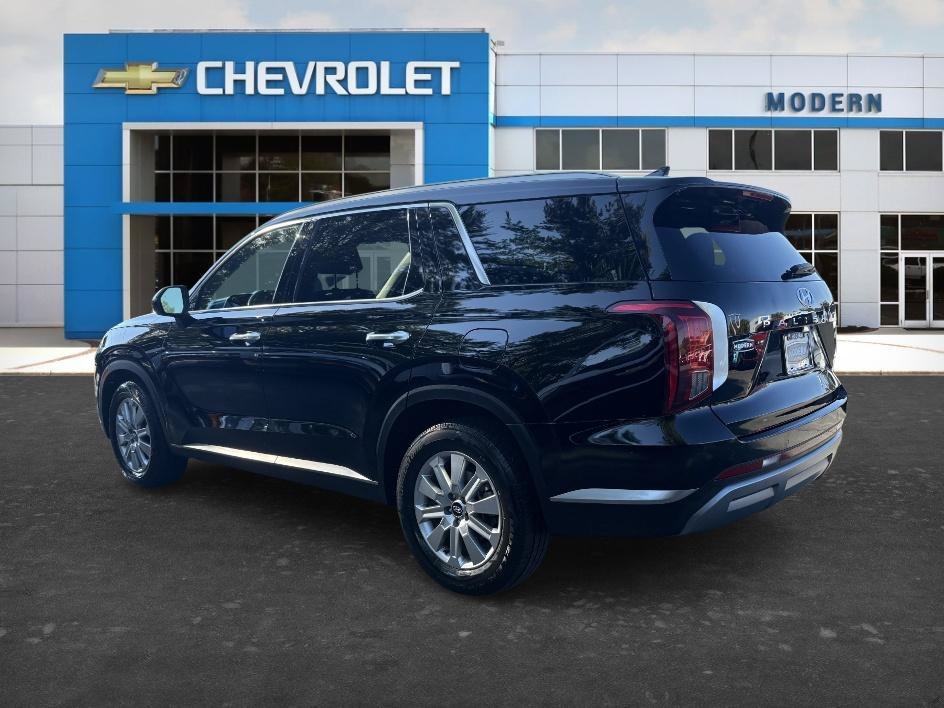 Used 2025 Abyss Black Pearl Hyundai SEL image 3