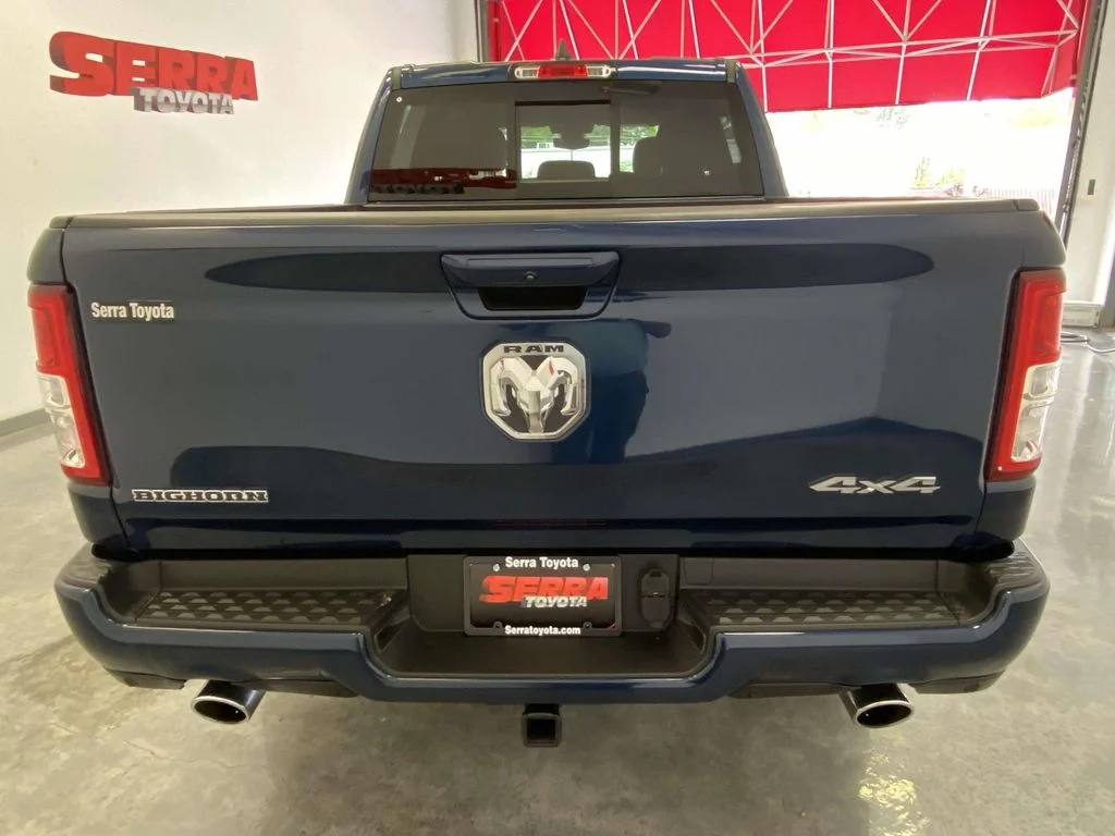 Used 2022 Blue Ram Big Horn/Lone Star image 4