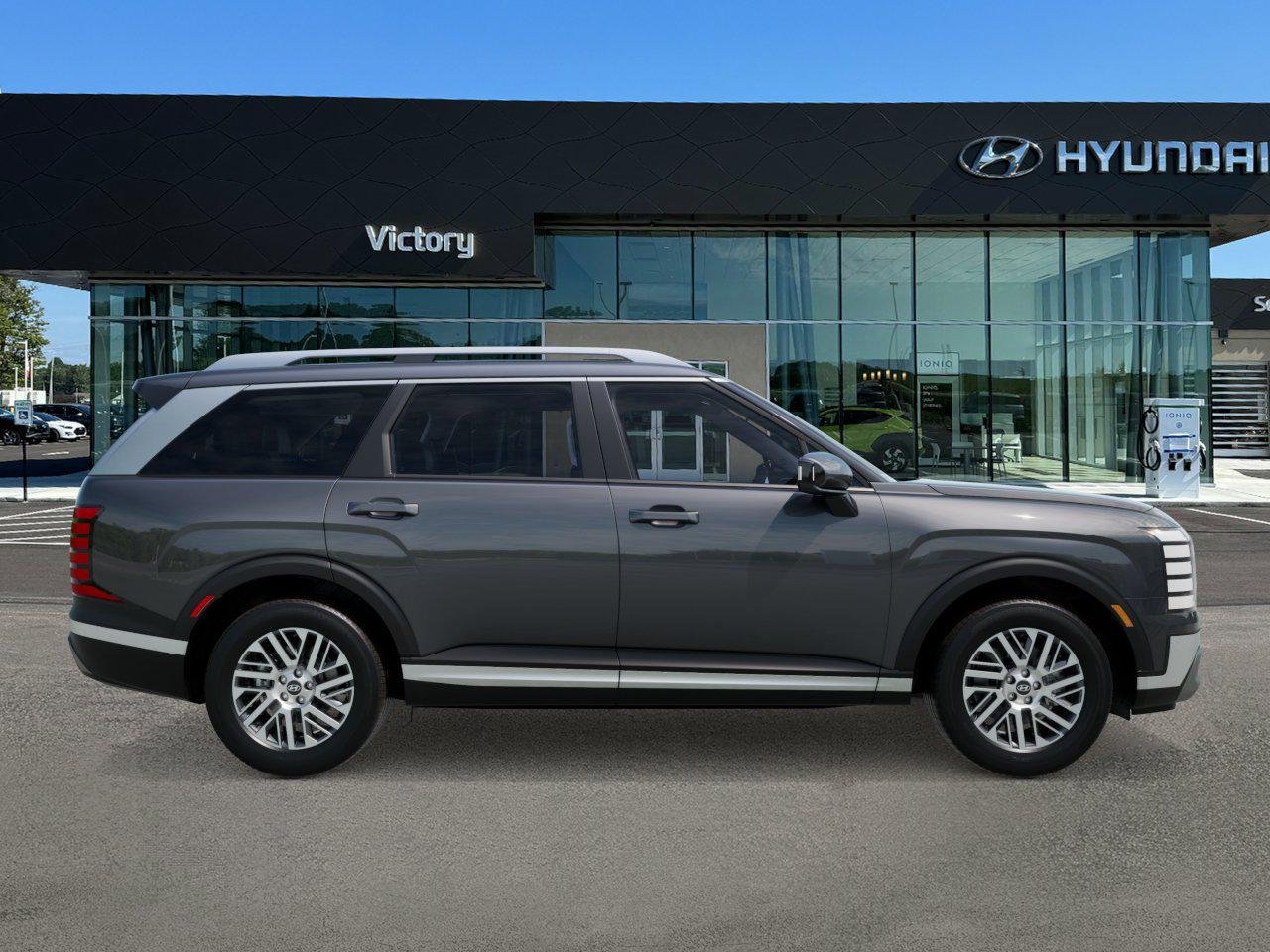New 2027 Gray Hyundai SEL image 7