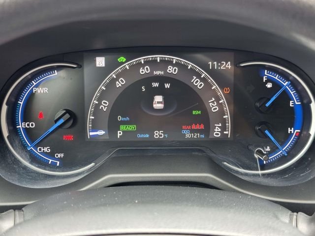 Used 2024 Red Toyota XLE image 24