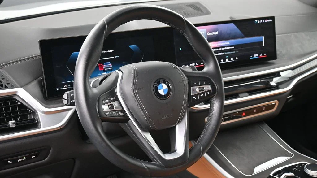 Certified Used 2024 Gray BMW sDrive40i image 10