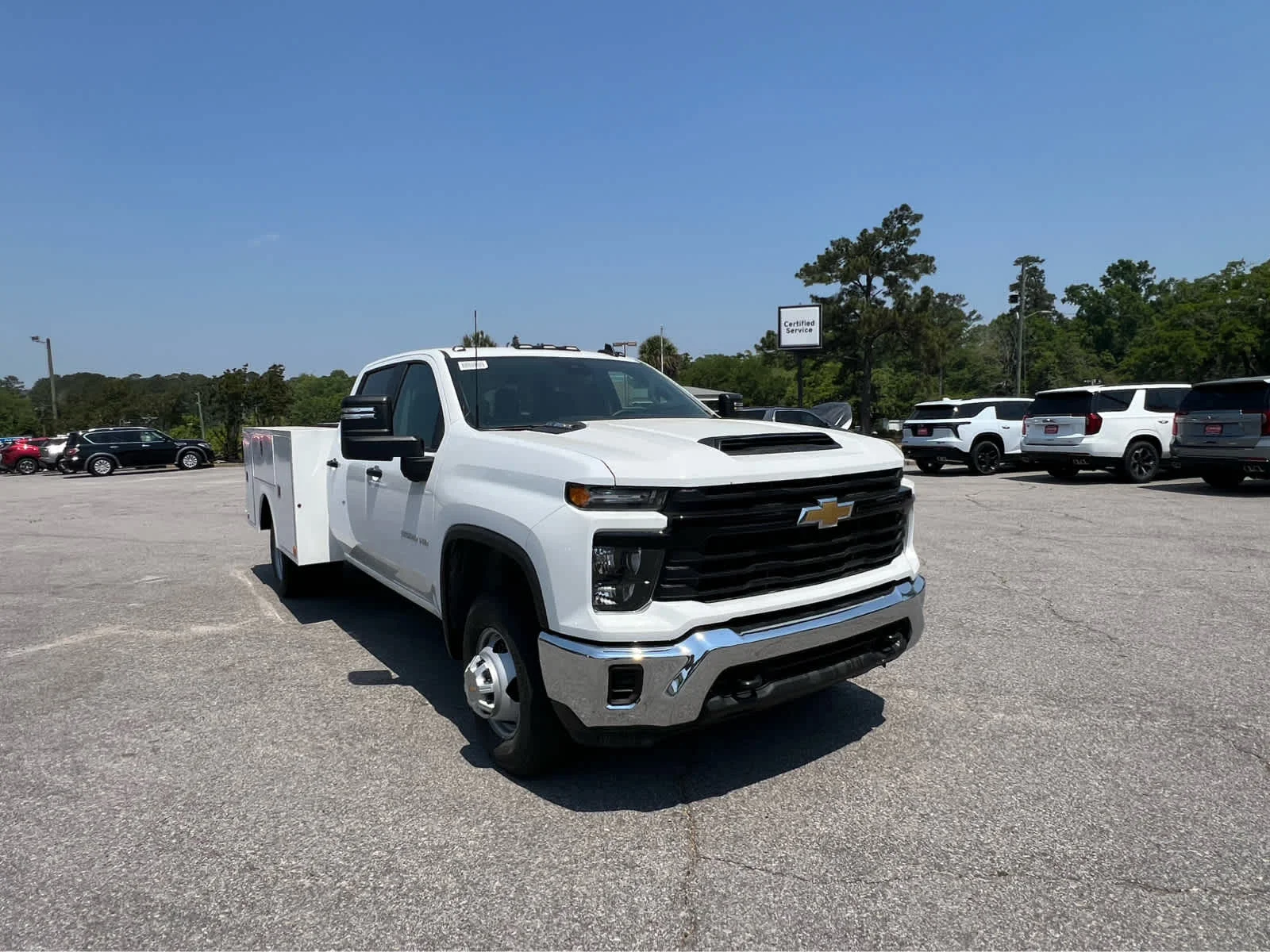 New 2026 Summit White Chevrolet Work Truck image 2