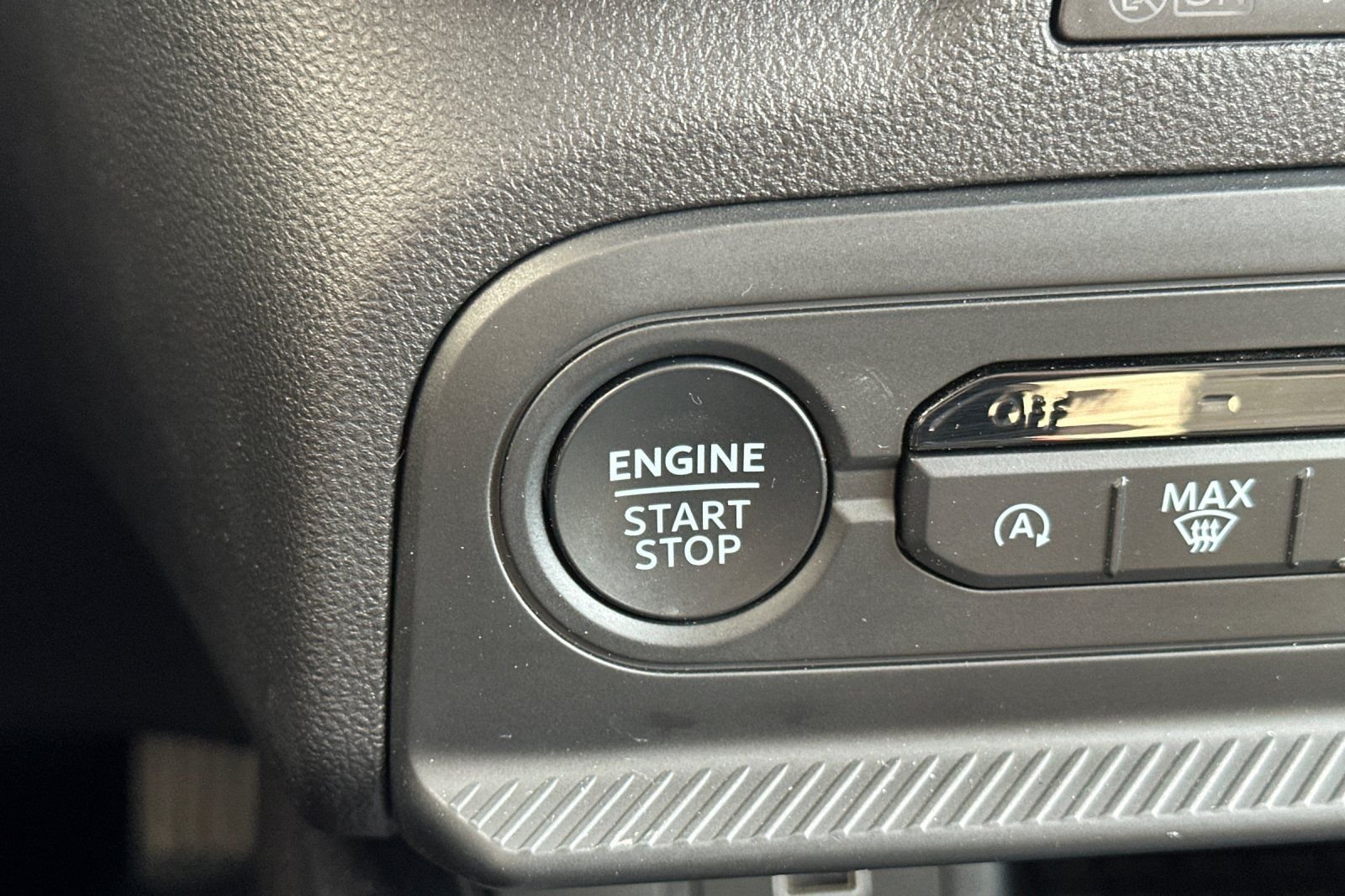 Used 2025 Gray Ford Big Bend image 23