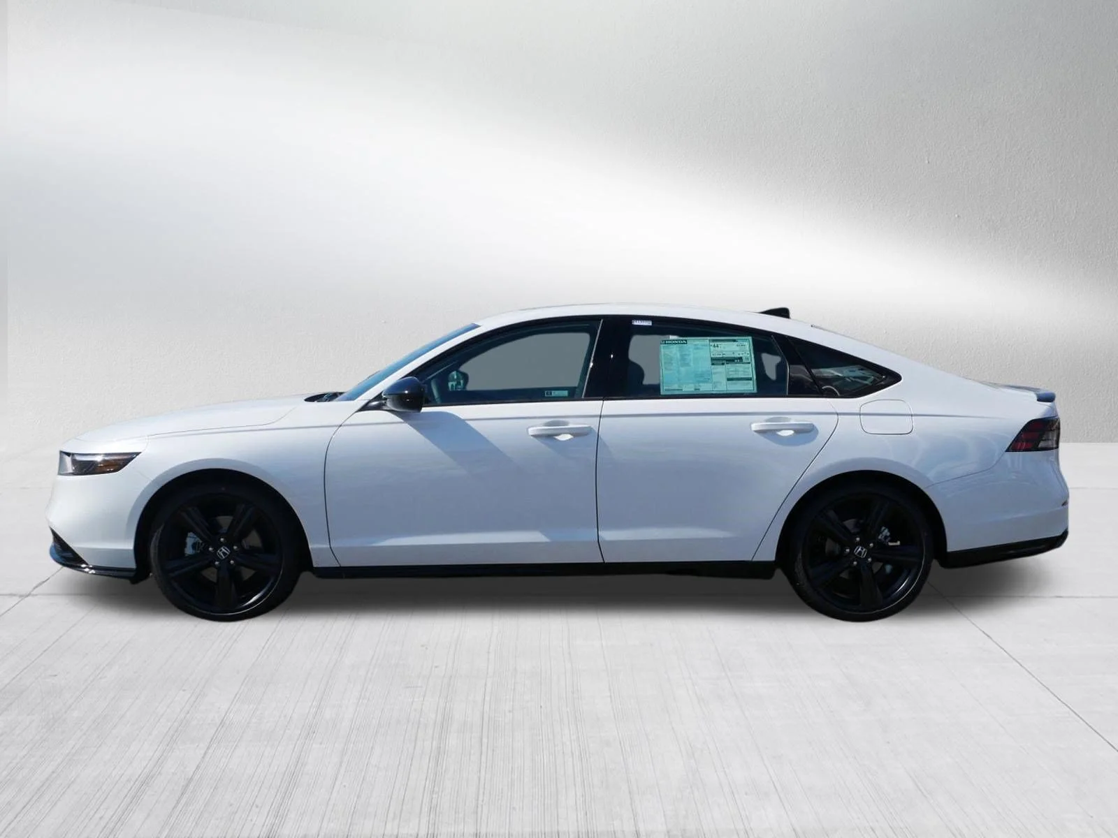 New 2026 Platinum White Pearl Honda Sport-L image 4
