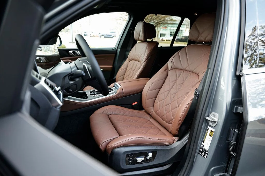 New 2026 Skyscraper Grey Metallic BMW xDrive40i image 21