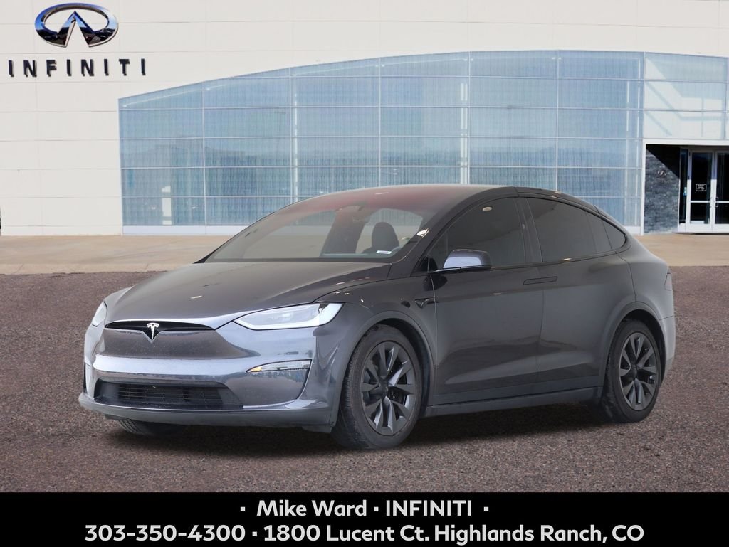 2024 Tesla Model X Long Range's photo