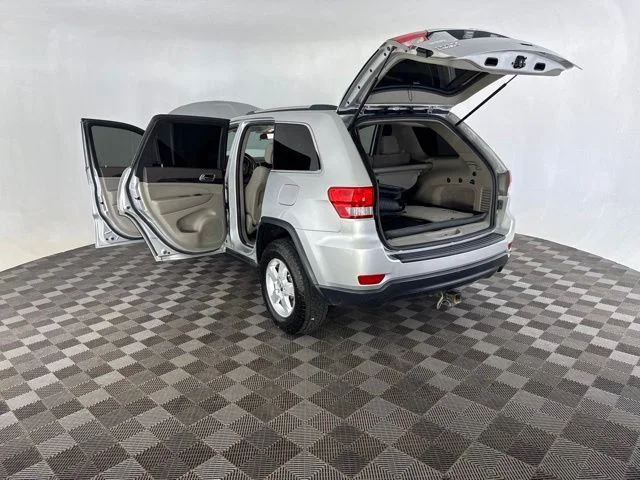 Used 2012 Silver Jeep Laredo image 20
