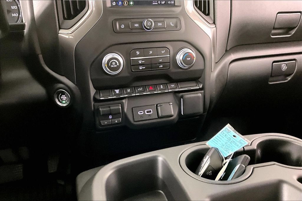 2026 GMC Sierra 3500HD Pro - Photo 7