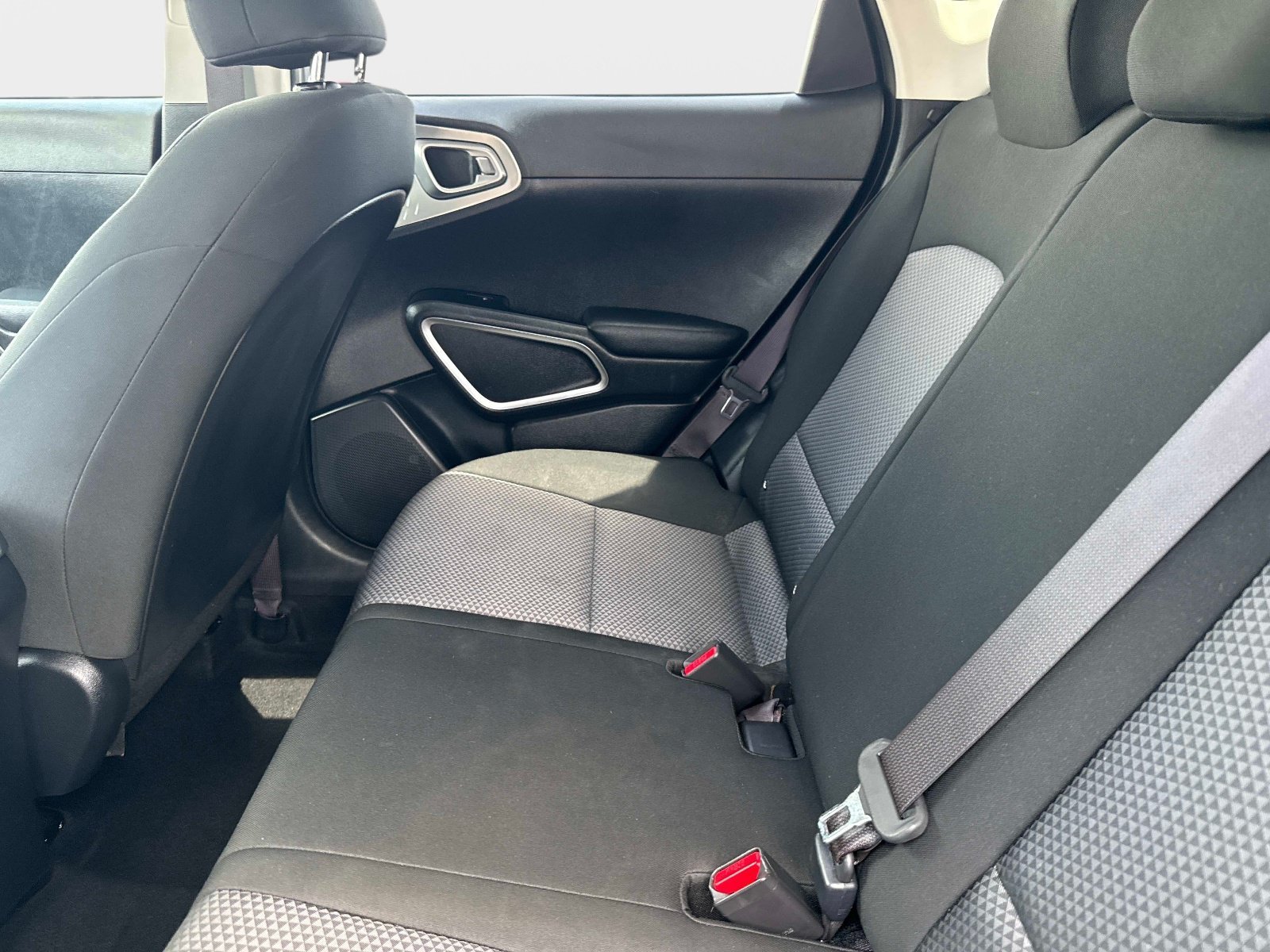 Used 2024 Steel Gray Kia LX image 13