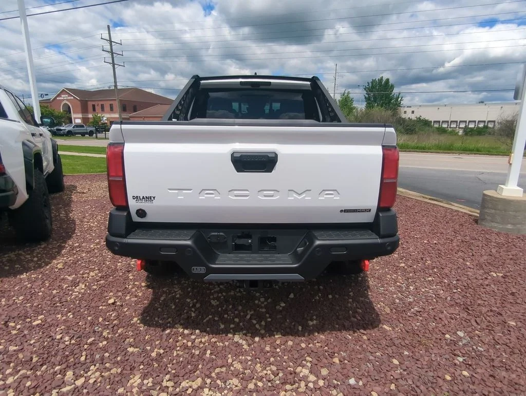 2026 Toyota Tacoma Trailhunter - Photo 7