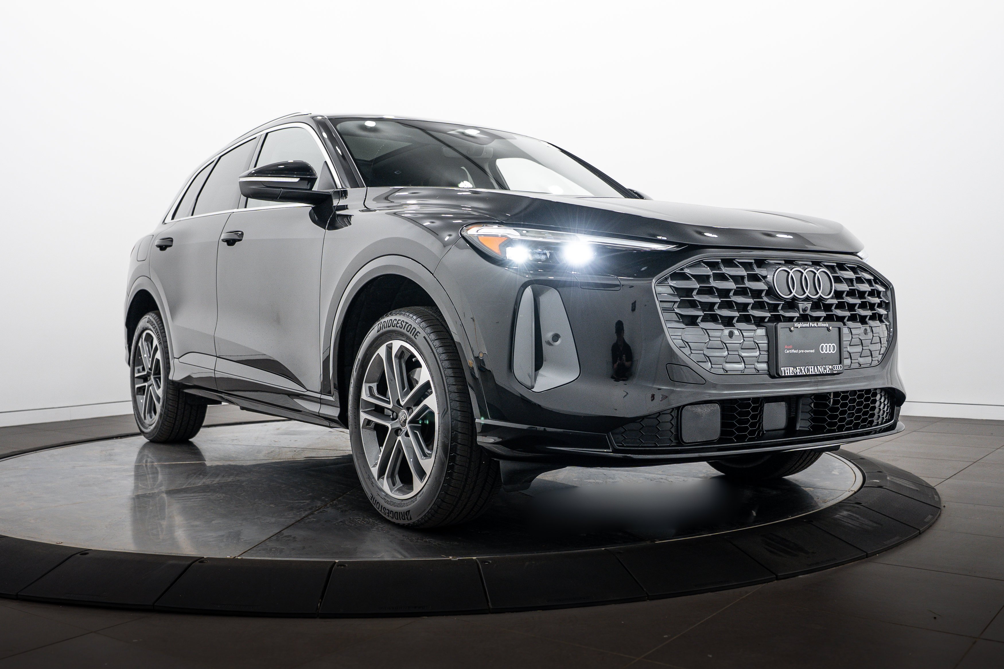 2025 Audi Q5 40 Premium Plus's photo