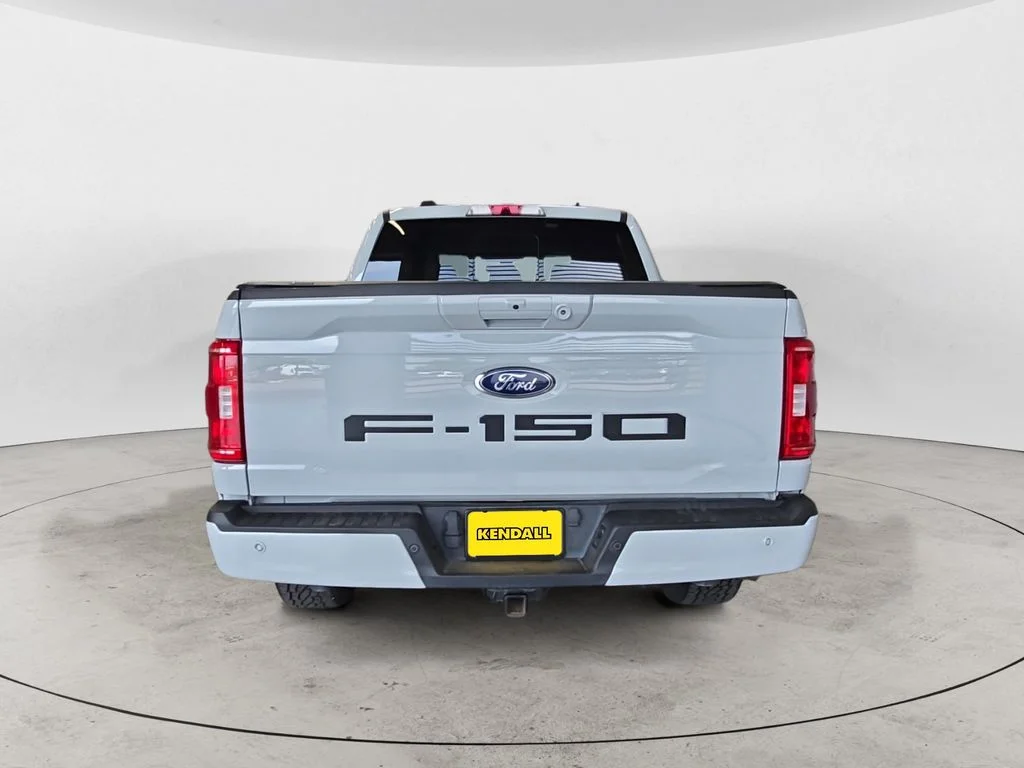 Used 2023 White Ford XLT image 6