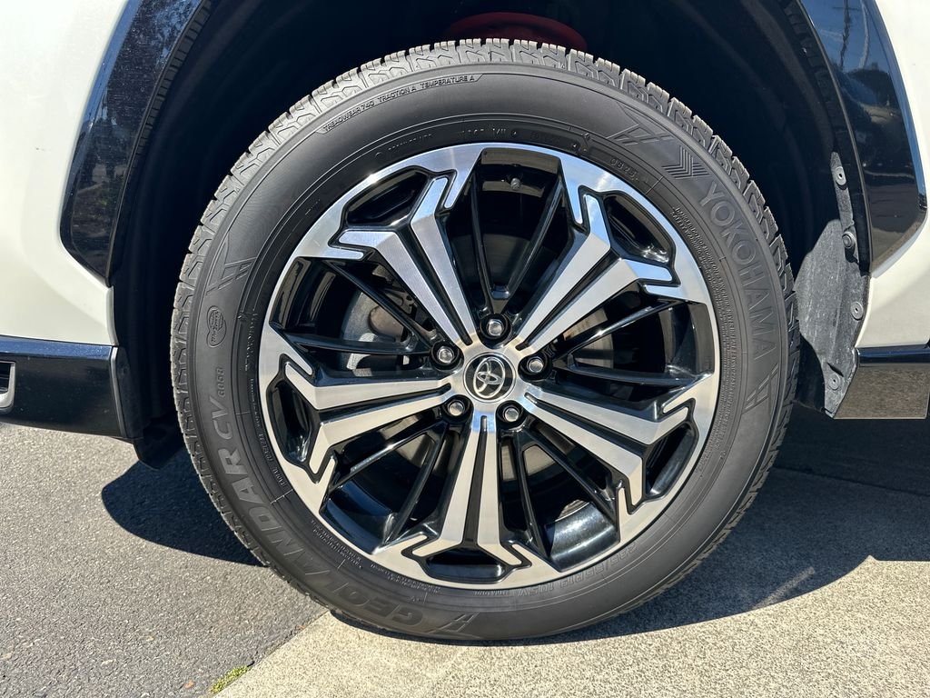 Certified Used 2022 Midnight Black Metallic Toyota XSE image 28