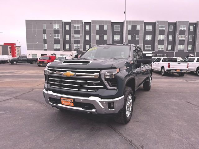 2025 Chevrolet Silverado HD LTZ 4WD Crew Cab Standard Box's photo