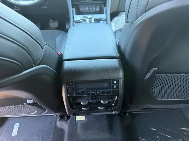 New 2026 Black Jeep Altitude image 26