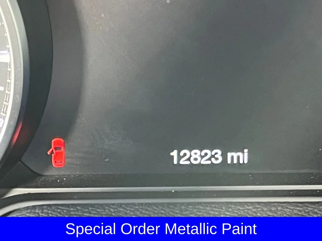 Used 2022 Blue Maserati Modena image 3