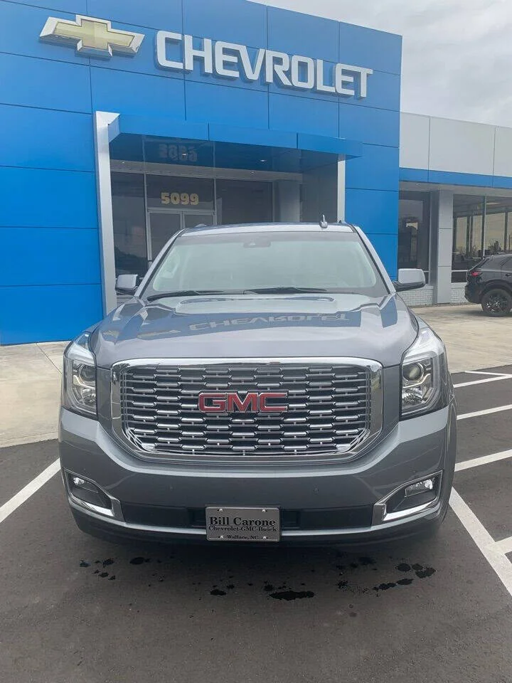 Used 2019 Gray GMC Denali 4x4 4dr SUV image 2