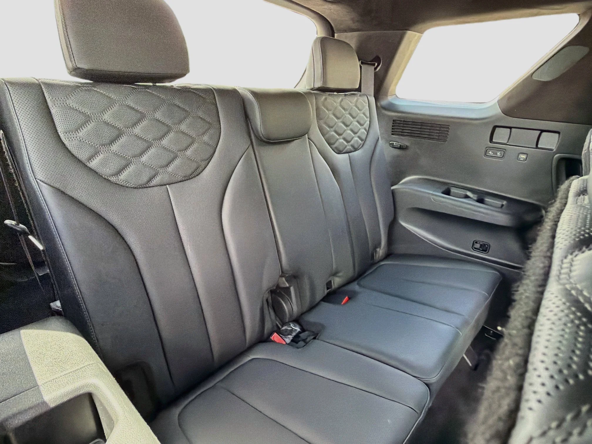 Used 2022 Typhoon Silver Hyundai Calligraphy image 22