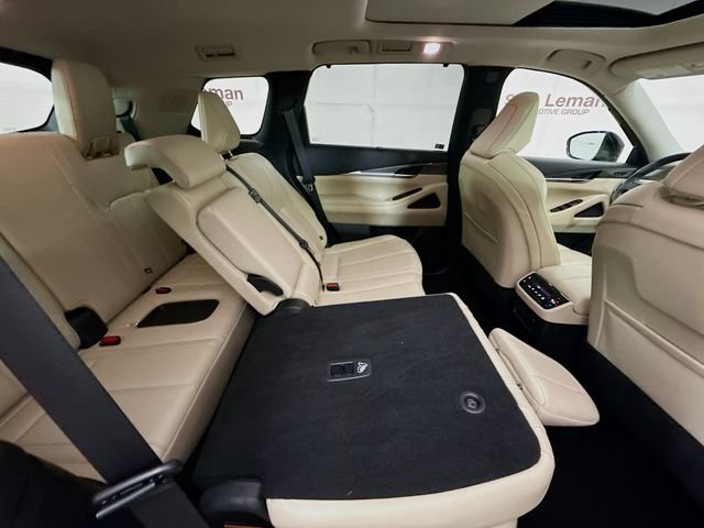 Used 2023 Mineral INFINITI LUXE image 29