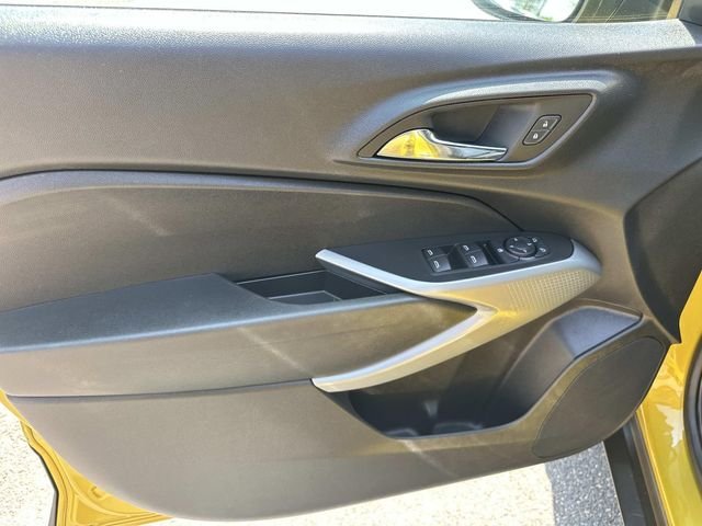 Used 2024 Yellow Chevrolet 1RS image 19