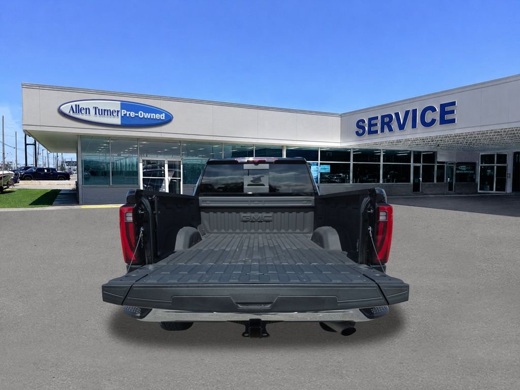 Used 2024 Onyx Black GMC SLT image 36