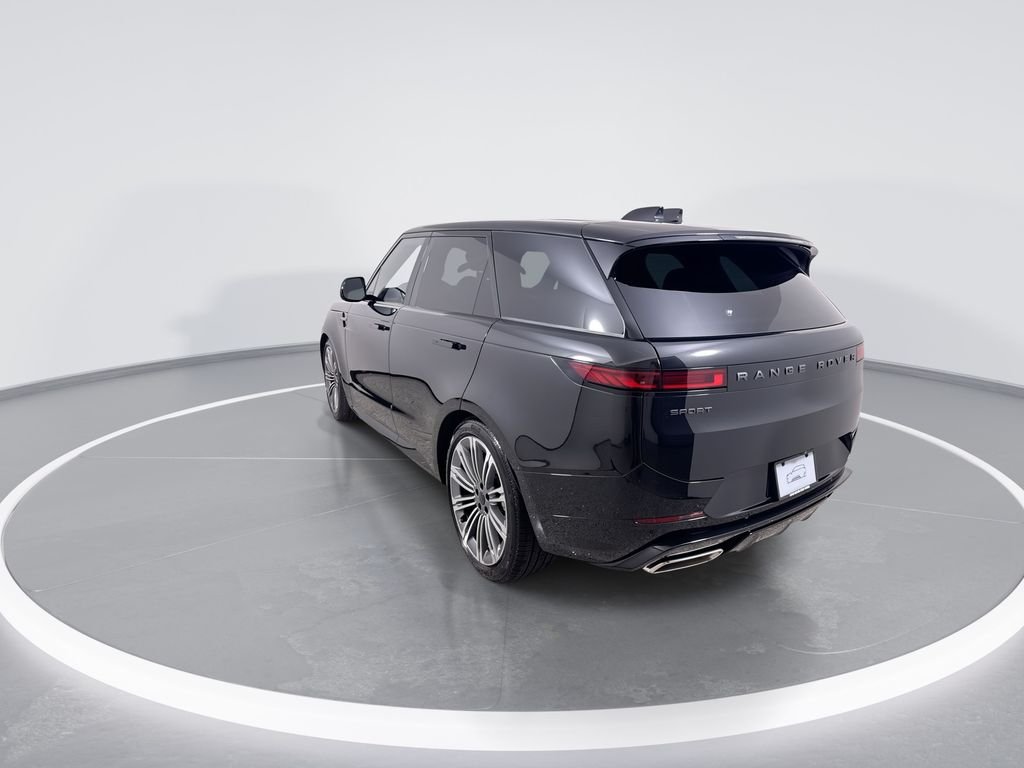 New 2027 Santorini Black Land Rover Dynamic SE image 6