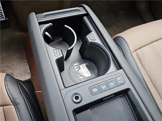 New 2026 Wolf Gray Ebony Black Roof KIA GT-Line (A1) All-Wheel Drive image 19
