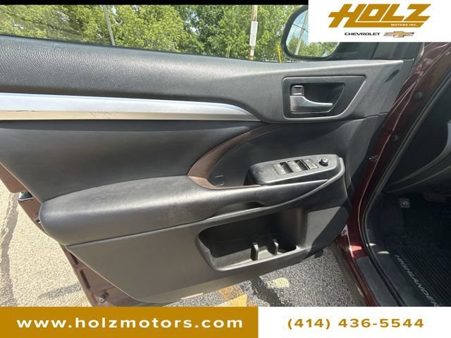 2019 Toyota Highlander XLE - Photo 22