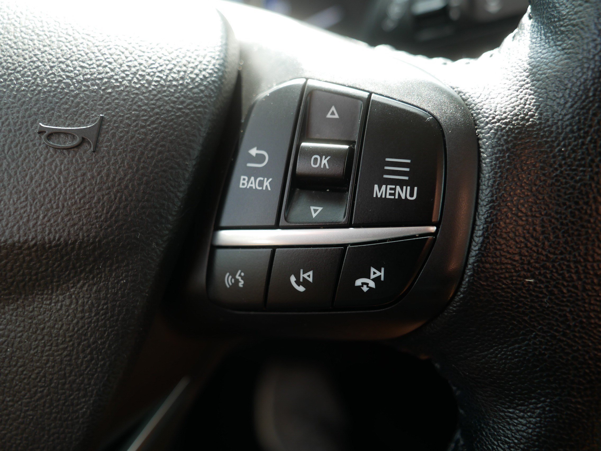 Used 2022 Shadow Black Ford Outer Banks image 29
