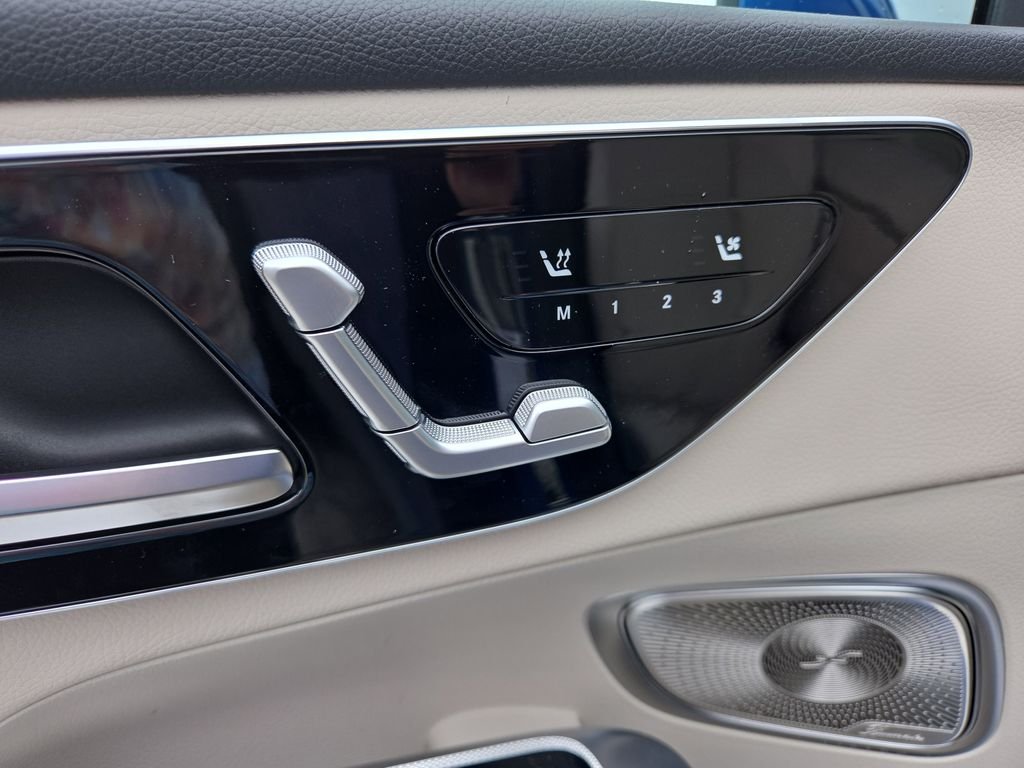 Certified Used 2026 Blue Mercedes-Benz GLC 300 image 11