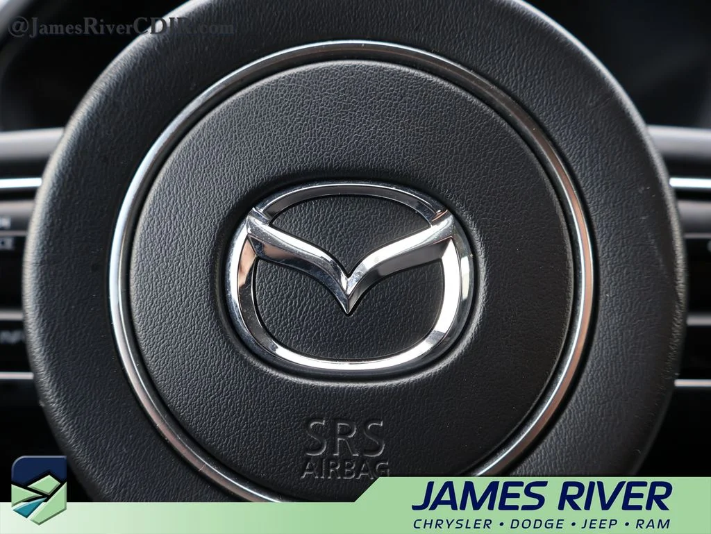 Used 2025 Black Mazda 3.3 Turbo Preferred image 28