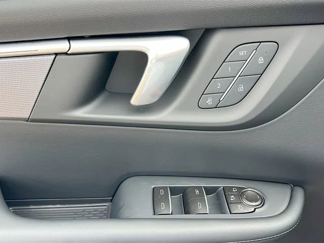 2026 Buick Enclave Sport Touring - Photo 13